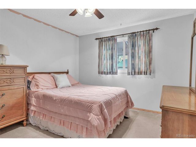 4 Douglas Dr S, Broomfield, CO 80020