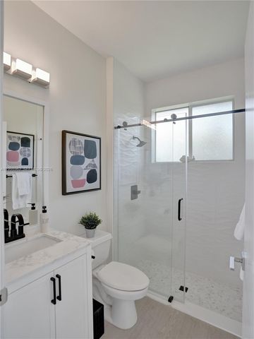 1356 Ginger Cir, Weston, FL 33326