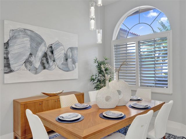 1356 Ginger Cir, Weston, FL 33326