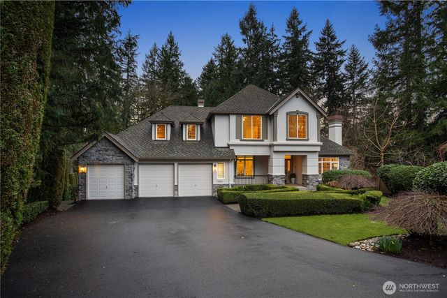 12019 199th Court NE, Woodinville, WA 98077