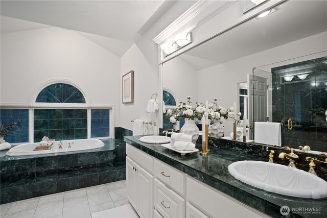 12019 199th Court NE, Woodinville, WA 98077