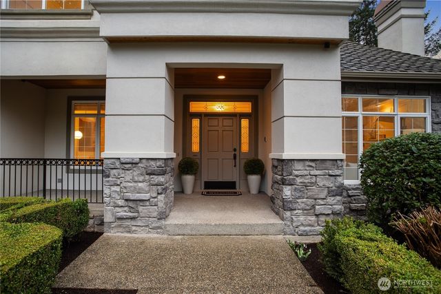 12019 199th Court NE, Woodinville, WA 98077