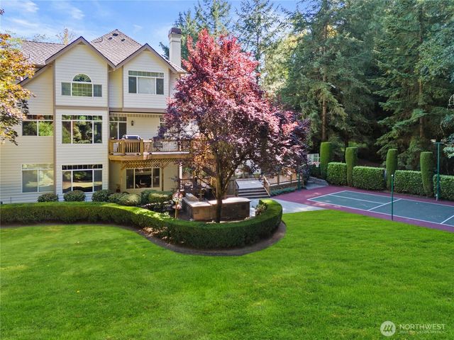 12019 199th Court NE, Woodinville, WA 98077