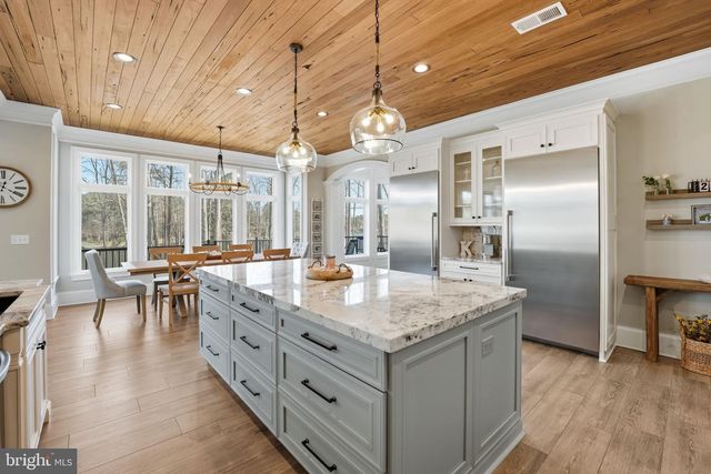 11215 PRESWICK LN, Spotsylvania, VA 22551