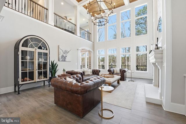 11215 PRESWICK LN, Spotsylvania, VA 22551