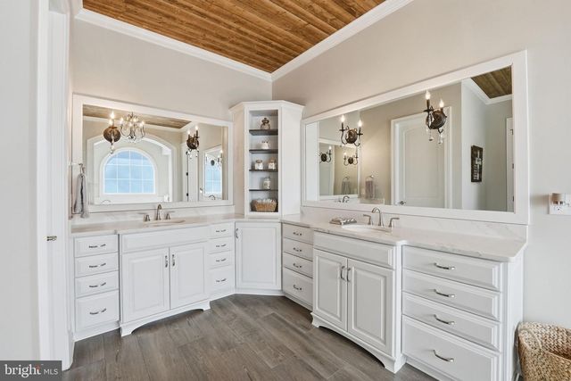 11215 PRESWICK LN, Spotsylvania, VA 22551