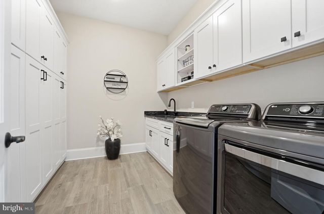 11215 PRESWICK LN, Spotsylvania, VA 22551