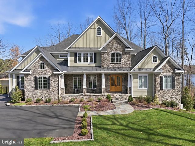 11215 PRESWICK LN, Spotsylvania, VA 22551