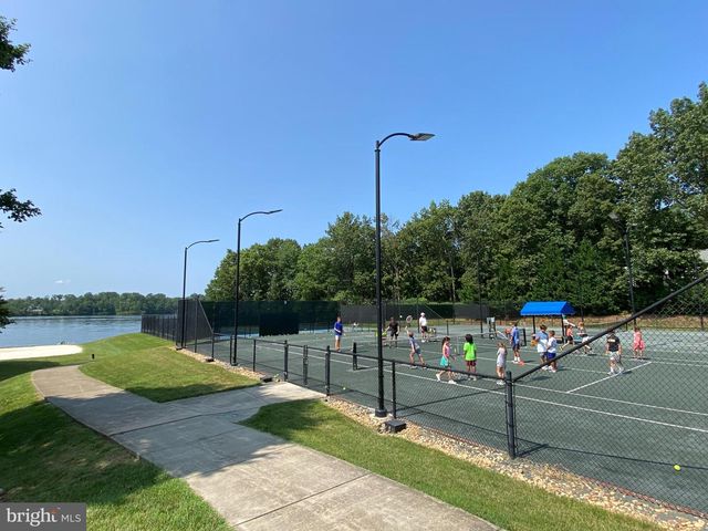 11215 PRESWICK LN, Spotsylvania, VA 22551