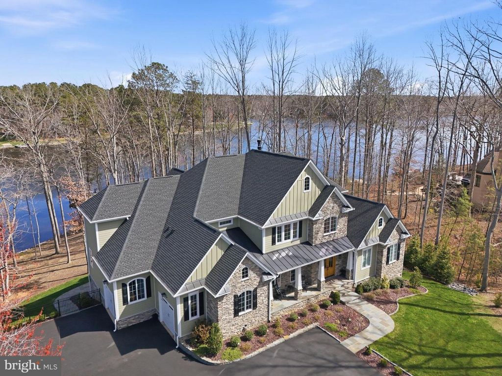 11215 PRESWICK LN, Spotsylvania, VA 22551