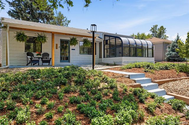 1230 S Forest Street, Denver, CO 80246