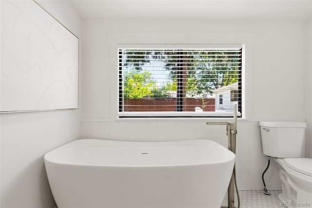 1230 S Forest Street, Denver, CO 80246