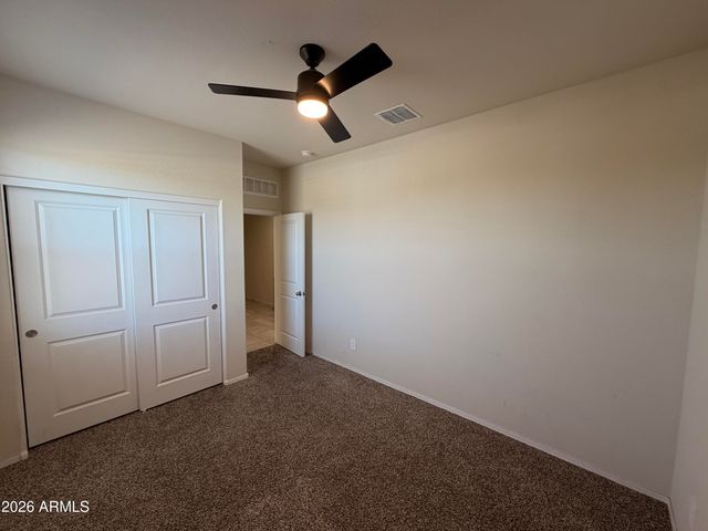 18389 W WHISPERING WIND Drive, Wittmann, AZ 85361