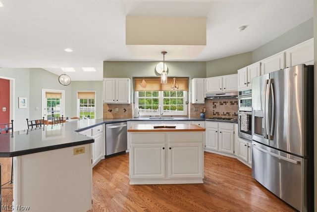 735 Jamestown Court, Hudson, OH 44236