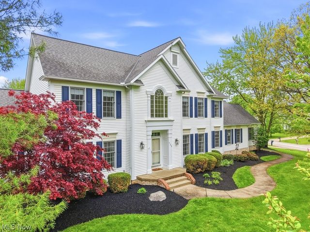 735 Jamestown Court, Hudson, OH 44236