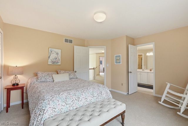 735 Jamestown Court, Hudson, OH 44236