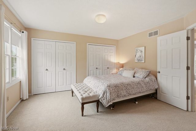 735 Jamestown Court, Hudson, OH 44236