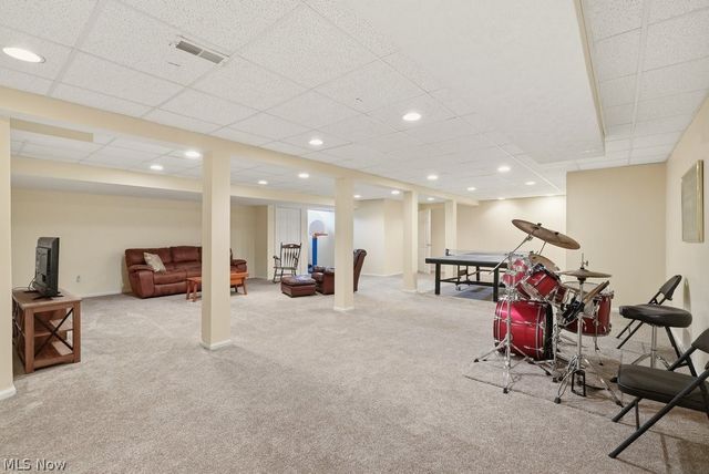 735 Jamestown Court, Hudson, OH 44236