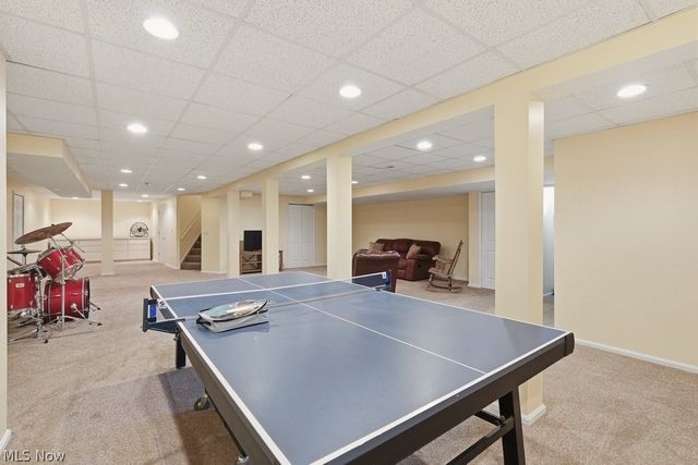 735 Jamestown Court, Hudson, OH 44236