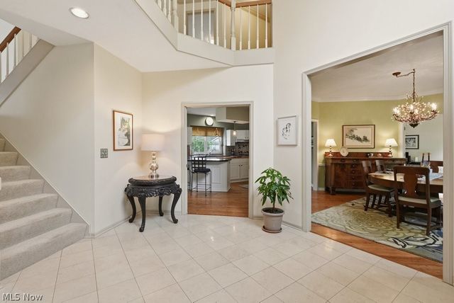 735 Jamestown Court, Hudson, OH 44236