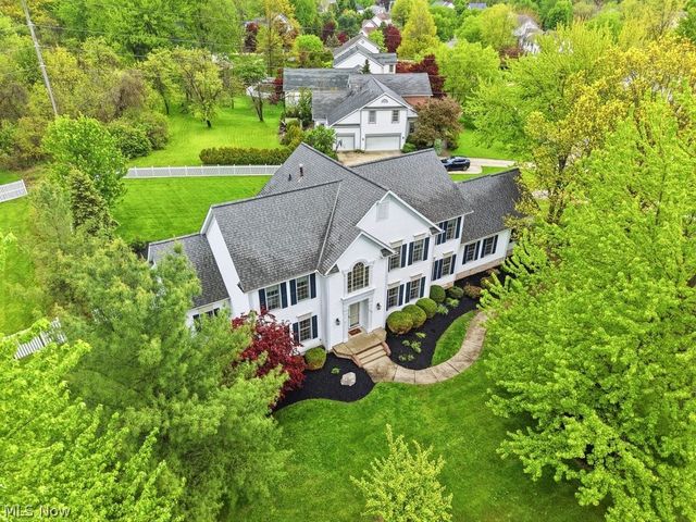 735 Jamestown Court, Hudson, OH 44236