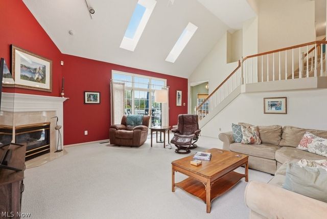 735 Jamestown Court, Hudson, OH 44236
