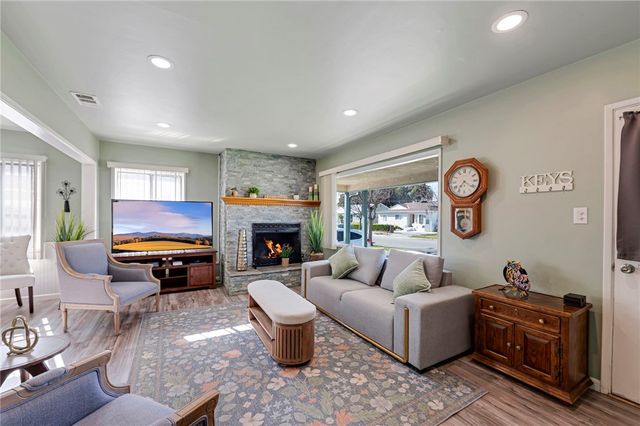 4218 Ostrom, Lakewood, CA 90713