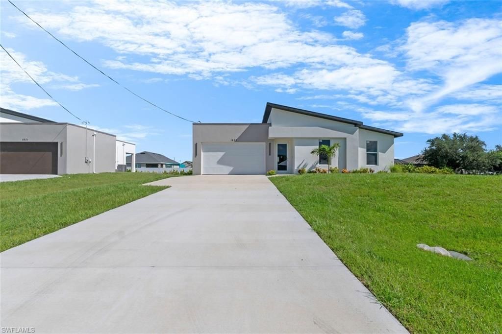 1827 EMBERS PKWY W, Cape Coral, FL 33993