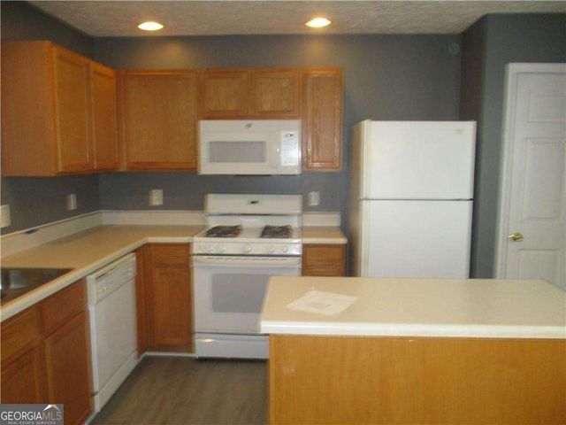 188 Ilex Drive, Canton, GA 30114