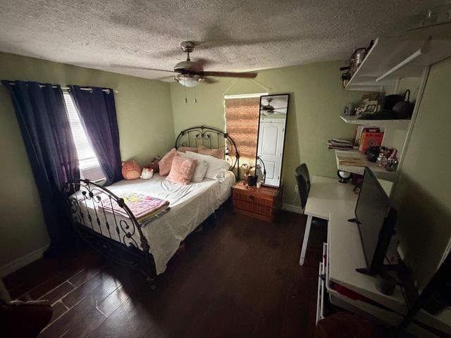 1115 Turner Street, Baytown, TX 77520