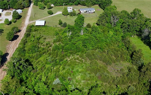 8660 Early Lane, Harrison, AR 72601