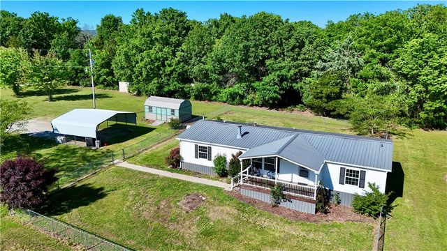 8660 Early Lane, Harrison, AR 72601