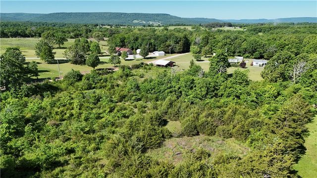 8660 Early Lane, Harrison, AR 72601