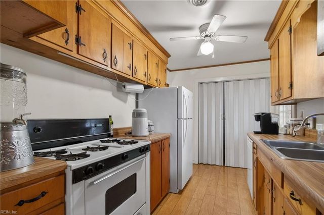 2400 Payne RD, Chesapeake, VA 23323