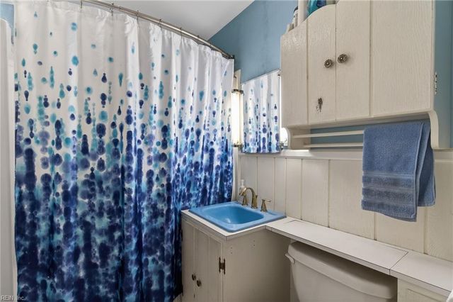 2400 Payne RD, Chesapeake, VA 23323