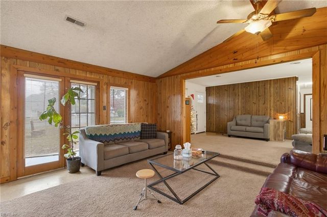 2400 Payne RD, Chesapeake, VA 23323