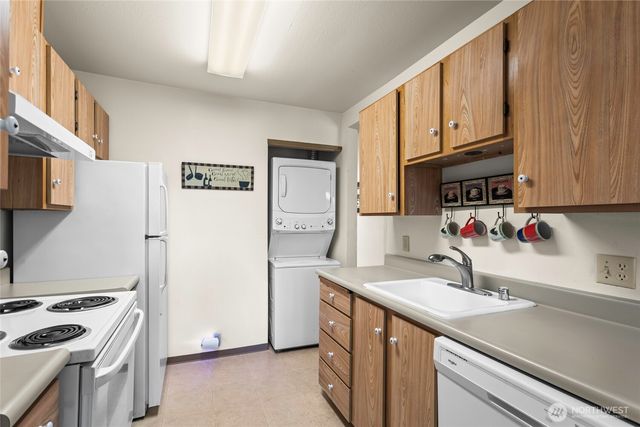 625 N Jackson Avenue #A9, Tacoma, WA 98406