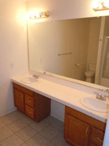 1907 Girard Boulevard NE, Albuquerque, NM 87106