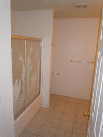 1907 Girard Boulevard NE, Albuquerque, NM 87106