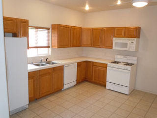 1907 Girard Boulevard NE, Albuquerque, NM 87106