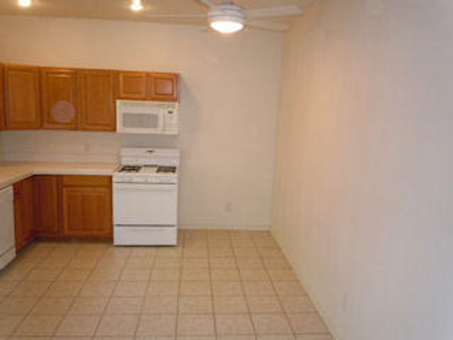 1907 Girard Boulevard NE, Albuquerque, NM 87106