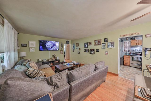 735 North Glenwood Street, Allentown City, PA 18104