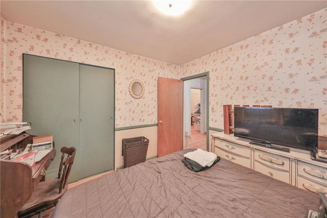 735 North Glenwood Street, Allentown City, PA 18104