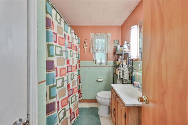 735 North Glenwood Street, Allentown City, PA 18104
