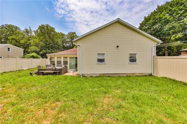 735 North Glenwood Street, Allentown City, PA 18104