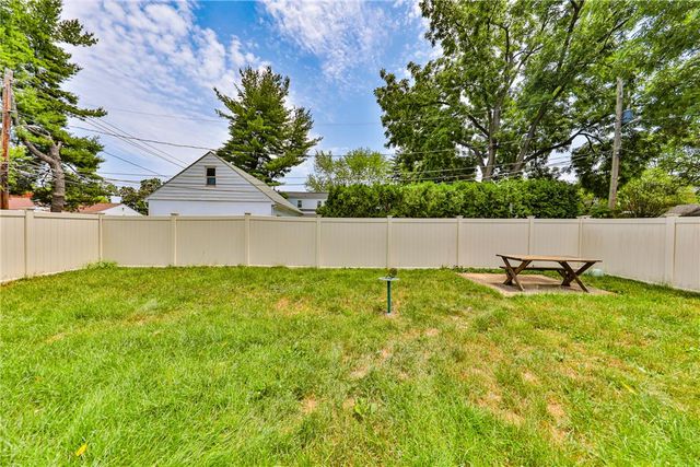735 North Glenwood Street, Allentown City, PA 18104