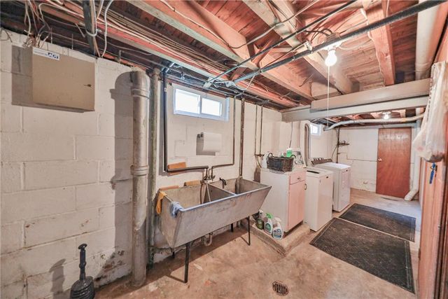 735 North Glenwood Street, Allentown City, PA 18104