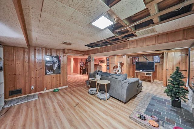 735 North Glenwood Street, Allentown City, PA 18104