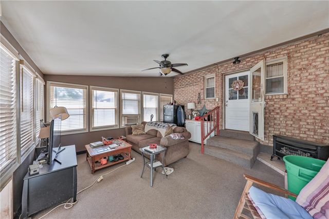 735 North Glenwood Street, Allentown City, PA 18104