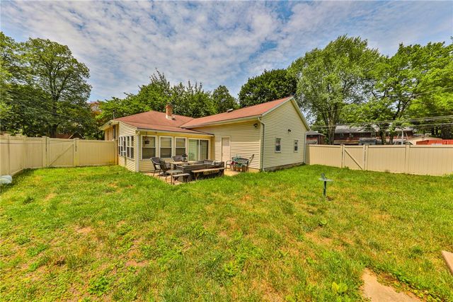 735 North Glenwood Street, Allentown City, PA 18104
